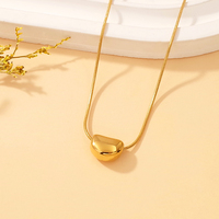 Collier tendance en acier inoxydable plaqué or 18 carats PVD avec pendentifs cœur, étoile et nuget, chaîne de clavicule, bijoux à pampilles pour femmes, vente en gros