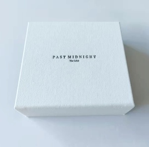 Chất Lượng Cao Thân Thiện Với Môi Vải Hộp Đồ Trang Sức Da Lộn Nhung Trang Sức Hộp Quà Tặng Với Logo - Product Image 3