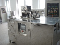 Nouvelle technologie de pointe KELID Mini Food Lab Extrudeuse à double vis multifonctionnelle à écran tactile entièrement automatique Capacité de 10 à 25 kg/heure