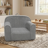Un canapé pour tout-petits à une place, conçu pour la sieste, les jeux et le sommeil.