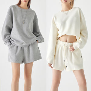 Felpa personalizzata Waffle girocollo manica lunga con Shorts tuta sportiva 2023 estate nuovo Set Casual da <span class=keywords><strong>donna</strong></span> due pezzi - Product Image 1