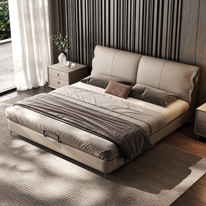 Letto Matrimoniale Moderno di Lusso in Vera Pelle Italiana con Testiera Imbottita per Villa e Camera da Letto Principale - Product Image 4