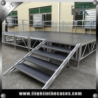 Scène extérieure portable 4x4ft de marque propre RK avec treillis en aluminium et plate-forme de scène
