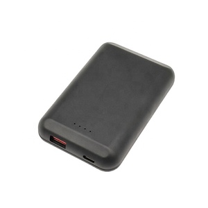 Meilleure vente 5000mAh Portable 22.5W Fast Wireless Magnetic Power Bank 15W <span class=keywords><strong>Chargeur</strong></span> à <span class=keywords><strong>induction</strong></span> Type <span class=keywords><strong>C</strong></span> <span class=keywords><strong>Chargeur</strong></span> de téléphone <span class=keywords><strong>USB</strong></span> - Product Image 2