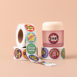 Fabricantes personalizados Roll Private Brand Logo Sticker Botella cosmética redonda Etiquetas de embalaje para perfume - Product Image 3