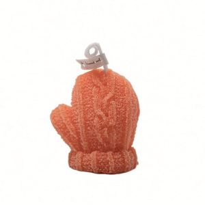 Bougie de luxe en cire de paraffine et de soja pour l'aromathérapie, ensemble mignon de gants et chapeau en laine pour les fêtes de Diwali et les fournitures de Noël - Product Image 3