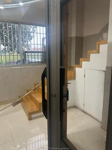 Porta ad Arco in <span class=keywords><strong>Legno</strong></span> Massello di Quercia Rossa Americana e Noce, Design Moderno per Camera da Letto e Interni Residenziali, con Telaio - Product Image 6