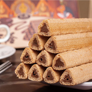 Yixinfoods Produits de boulangerie Pâtisseries végétaliennes à la crème Sandwichs en gaufrettes Biscuits Bâtonnets triangulaires Gâteau de riz Biscuit - Product Image 2