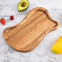 Plateaux en bois sculptés irréguliers en gros, plateau en bois d'acacia pour servir des desserts, des fruits, à la maison, en extérieur, au restaurant