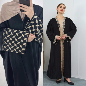 Elegante Abito Kaftan Musulmano da <span class=keywords><strong>Donna</strong></span> con Ricamo Floreale Rosa, Vestito Etnico Marocchino in Pizzo, Abbigliamento per Preghiera Eid, Maxi Abito Arabo - Product Image 3