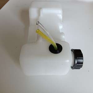 Um Hoge Kwaliteit Kleine 2-takt Motor Grastrimmer 139 Bosmaaier Onderdelen Brandstoftank - Product Image 4