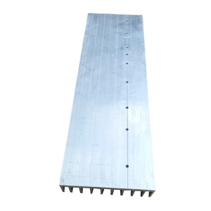 ฮีทซิงค์อะลูมิเนียม 76x22x240 มม. แบบอัดขึ้นรูปด้วยเครื่อง CNC สำหรับไฟ LED และการระบายความร้อนแผงวงจรพีซี - Product Image 4