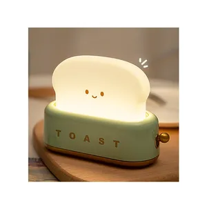 Nuovo Toast ispirato alla scrivania portatile luci estetiche da tavolo stile retrò luce notturna carina con Timer Auto shutofper bambini lampada LED 90
