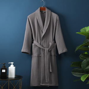 Albornoz largo de gofres fino de verano de fabricante al por mayor para adultos para uso en salón de belleza de hotel - Product Image 6