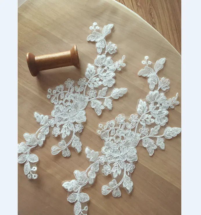 DELACE Modern flower pair plain embroidered lace applique handcut fabric