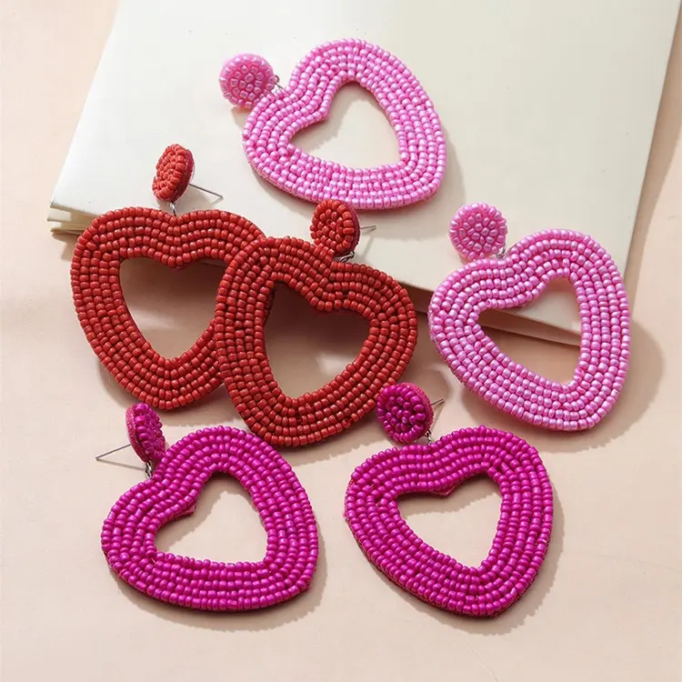 Shenglan all'ingrosso temperamento 2021 con perline a forma di cuore orecchini cavi di moda rossa per le donne ragazze classico 2 paia
