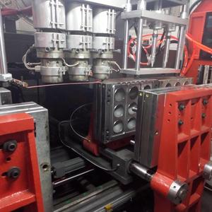 เครื่องผลิตลูกบอลพลาสติกกลวง HDPE PP แบบอัตโนมัติเต็มรูปแบบ ขายดี สำหรับการผลิตของเล่นลูกบอลในทะเล - Product Image 3