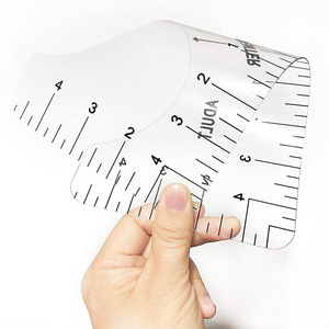 Conjunto de <span class=keywords><strong>regla</strong></span> de centrado de plástico de curva <span class=keywords><strong>francesa</strong></span>, herramienta de medición de cuello de <span class=keywords><strong>costura</strong></span> de PVC, alineación de Camiseta de cuello redondo - Product Image 4