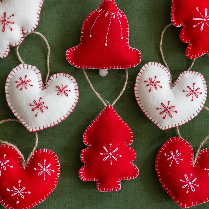 Christmas Tree Decoration Felt Hand-Made Heart Bell Shapes Christmas Collection Ornaments