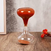 Künstlerische Bernsteinfarbene Glas-Sanduhr Einzigartiger Unregelmäßiger Sandtimer Handgeblasenes Kunsthandwerk Sanduhr für Zuhause Büro Wohnzimmer Geschenk