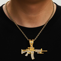 Nouveau Hip-Hop Creative Zinc Alliage Strass Écologique Plaqué Or Europe et US AK47 Submachine Gun Style Hommes Pendentifs