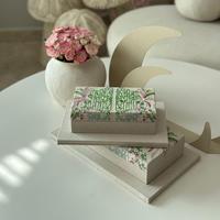Boîte de rangement en bois magnétique avec logo personnalisé, broderie florale, pour desserts, pâtisseries, noix, avec base, boîte cadeau pour chocolat, bonbons, emballage