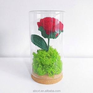 Décoration de la Saint-Valentin, fleur de tournesol en crochet tricoté, rose dans un pot en verre avec lumière LED - Product Image 5