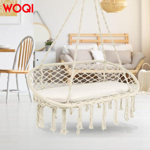 Silla Colgante Doble Woqi Ovalada de 51.5 Pulgadas, Color Blanco Hueso, con Borlas Tejidas, Hamaca, Columpio de Jardín, Cuna, Silla para Balcón Interior y Exterior - Product Image 3