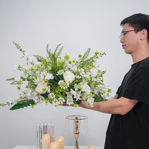 Centro de Mesa Artificial con Bola de Flores Blancas y Verdes, Estilo Jardín, para Decoración de Bodas - Product Image 1