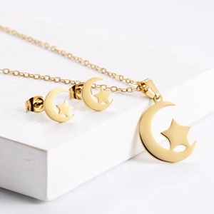 Cross-Border E-Commerce Femme Mode Sautoirs Colliers Élégant Ins-style Clavicule Chaîne Pendentif Boucles D'oreilles - Product Image 1