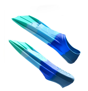 Tamaño adecuado para principiantes, niños, niñas, niños, aletas de Entrenamiento de natación, cómoda aleta de natación de silicona - Product Image 4