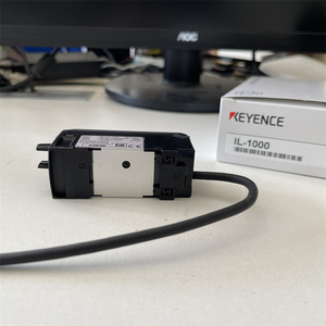 KEYENCE <strong>CMOS</strong> Multi-Function <strong>Analog</strong> <strong>Laser</strong> <strong>Sensor</strong> heads IL-100 IL-065 IL-030 - Product Image 6
