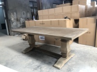 Nouveau style ménage 8 places en bois massif chevalet jambes tables à manger de mariage Banquet Décor