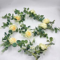 Witte roos zijde handgemaakte kunstmatige eucalyptus bloemenkrans roosrank met zaadjes bladeren modern NIEUWE AANKOMST bruiloft tafeldecoratie