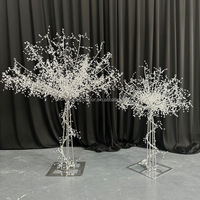 Centre de table en métal avec arbre de perles acryliques et éclairage LED, idéal pour cadeaux de mariage, vente en gros pour la décoration de mariages et centres de table