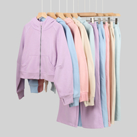 Ensemble de vêtements de sport pour femmes de la même marque, en polaire, deux pièces, pour l'hiver : veste zippée avec trous pour les pouces et pantalon de survêtement, ensemble de yoga et de fitness