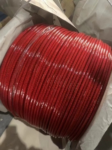 เชือกลวดสลิงเหล็กเคลือบพีวีซีสีแดงสีดำสีเขียวสีฟ้าม้วน<span class=keywords><strong>ไม้</strong></span>พลาสติกพีวีซีใส<span class=keywords><strong>ไฟ</strong></span>ฟ้า - Product Image 3