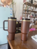 USA Warehouse 30oz/40oz marrón oscuro Chocolate oro debajo de la taza de viaje vaso termo para beber con pajita de Color para impresión láser