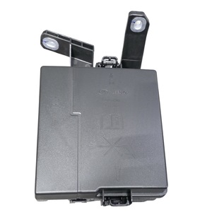 Boîtier de distribution d'alimentation 12V PDU IP54 10157120 BV305 pour BYD Qin L Seal 06 DM-i, boîte à fusibles et relais du compartiment moteur avant - Product Image 3