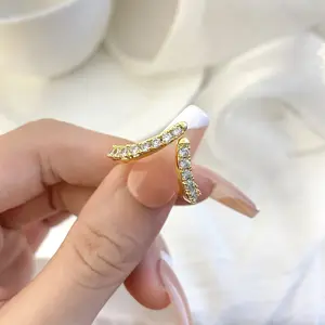 fashion jewelry finger rings women waterproof 18k gold plated adjustable size pave zircon V shape rings