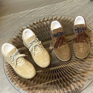 <span class=keywords><strong>Sneakers</strong></span> casual da <span class=keywords><strong>donna</strong></span> con tacco nascosto da 7 cm e lacci, tinta unita, stile retrò, nuove collezioni Primavera/Estate 2026, modello <span class=keywords><strong>stivaletto</strong></span> con borchie. - Product Image 4