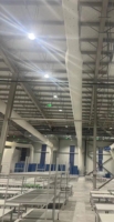 Climatiseur de style industriel à conception libre avec conduit d'air en tissu pour hôpitaux, parcs logistiques, entrepôts et entrepôts frigorifiques