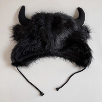 Chapeau en fourrure de vache avec logo personnalisé en gros, hiver, uni, drôle, chaud, protection des oreilles et isolation contre le froid pour la conduite