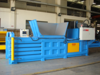 Presse à balles hydraulique horizontale semi-automatique pour déchets de papier, carton, cartonnette, compacteur à économie d'énergie 5-8 tonnes/heure