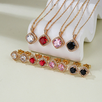 En Gros Ensemble de Bijoux Tendance Collier et Boucles d'Oreilles en Zircon Cubique Plaqué Or 18 Carats pour Femme