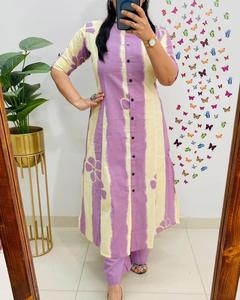 Ensemble kurta en coton tendance pour femmes avec travail batik en différentes couleurs, vêtements décontractés de bureau, vêtements de vacances, vente en gros à bas prix - Product Image 4