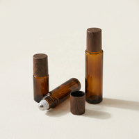 Flacons roll-on en verre ambré de 5 ml, 10 ml, 15 ml pour huiles essentielles, avec couvercle en bois de noyer et bouchon PP, rechargeables, avec bille en verre ou en acier pour parfum