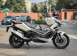<span class=keywords><strong>Scooter</strong></span> ADV ZONTES 368G 368cc monocilindrico raffreddato ad <span class=keywords><strong>acqua</strong></span>/olio, usato, <span class=keywords><strong>in</strong></span> offerta speciale, con ruote a raggi, ABS, TCS, cruise control e manopole riscaldate - Product Image 2