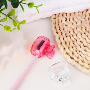 Vente en gros de clips de protection portables pour couvre-chefs, en plastique, anti-poussière et anti-germes, pour voyage, randonnée, camping et accessoires de salle de bain - Product Image 3
