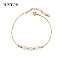 Ensemble de bijoux en gros personnalisé en acier inoxydable PVD or 18K 24K avec perles naturelles et coquillages d'eau douce (boucles d'oreilles, bracelet, collier)